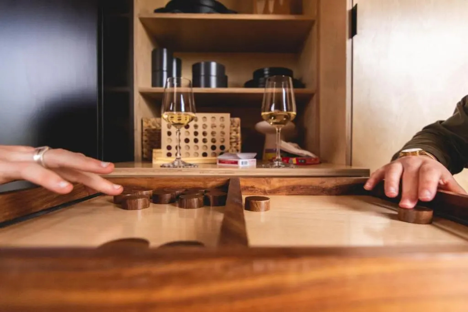 The Jungle - Unique Hot Tub Cabin in Millport