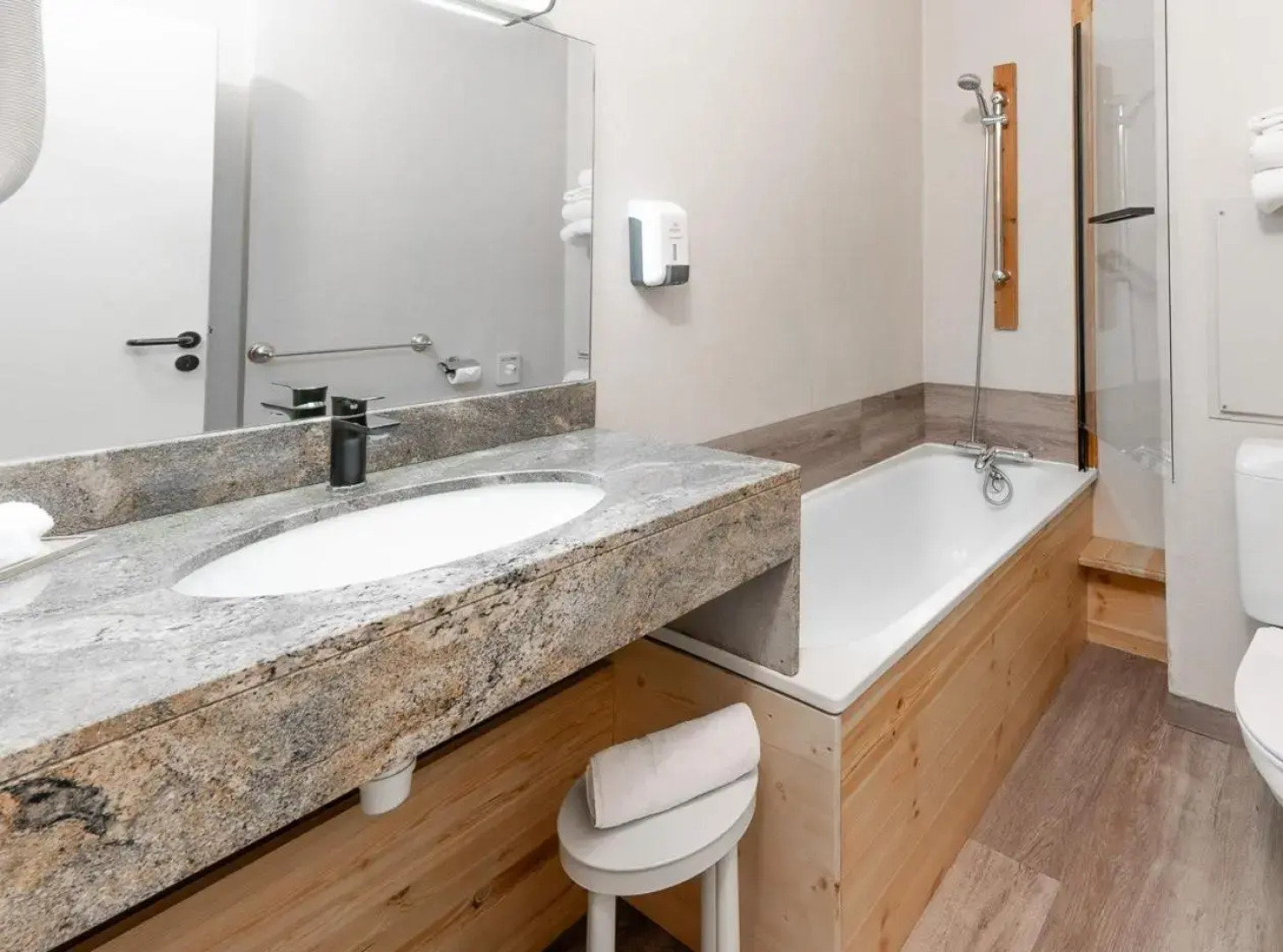 Logis Hôtel et Spa Le Christiania