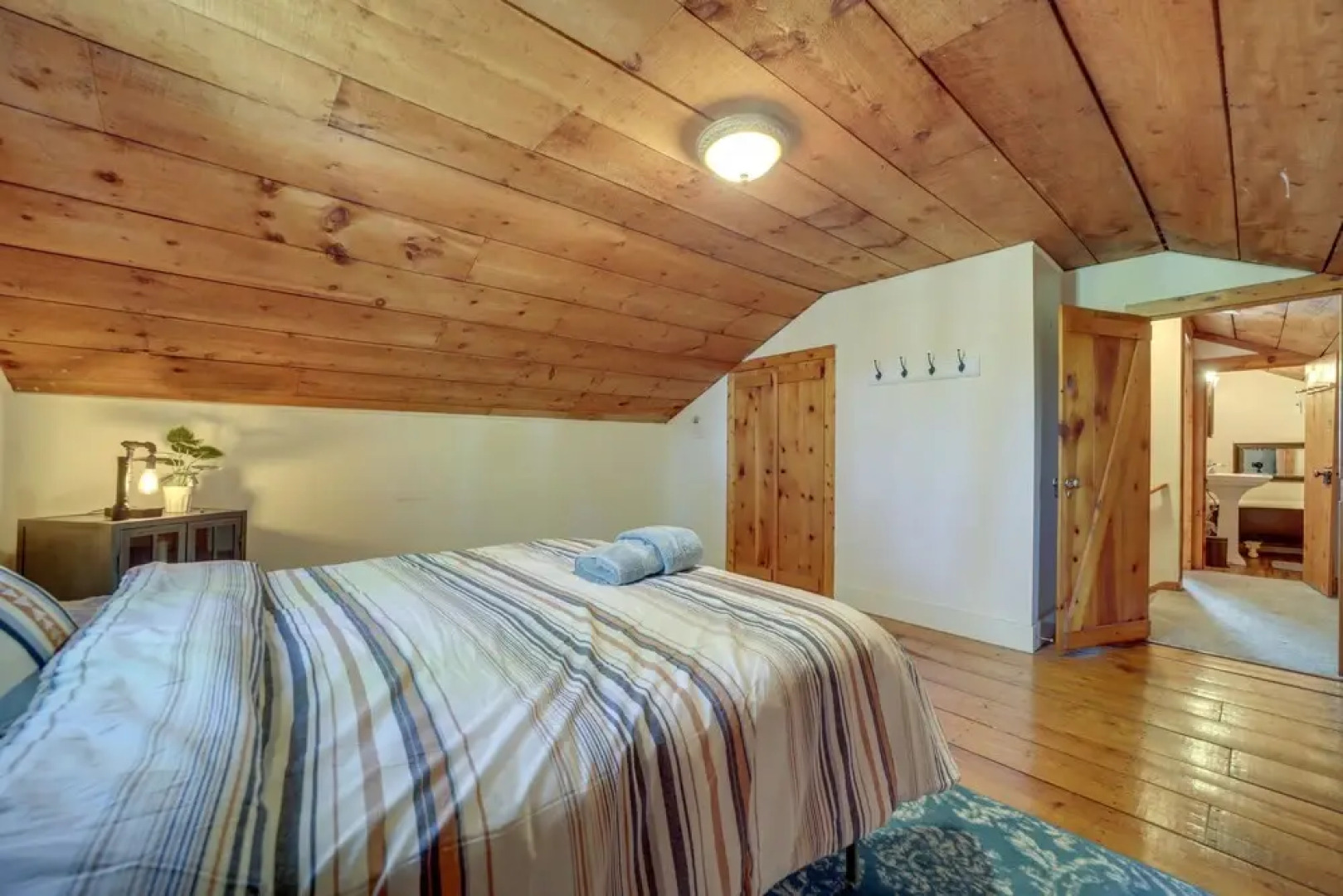 Restored Candler Log Cabin w/ Private Office!