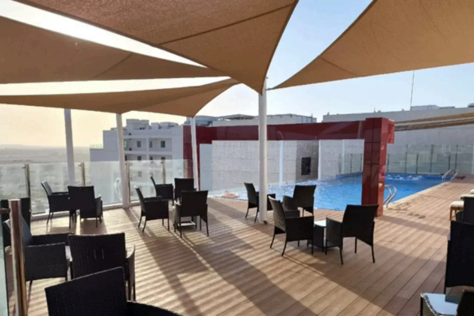 Carnelian By Glory Bower Hotel