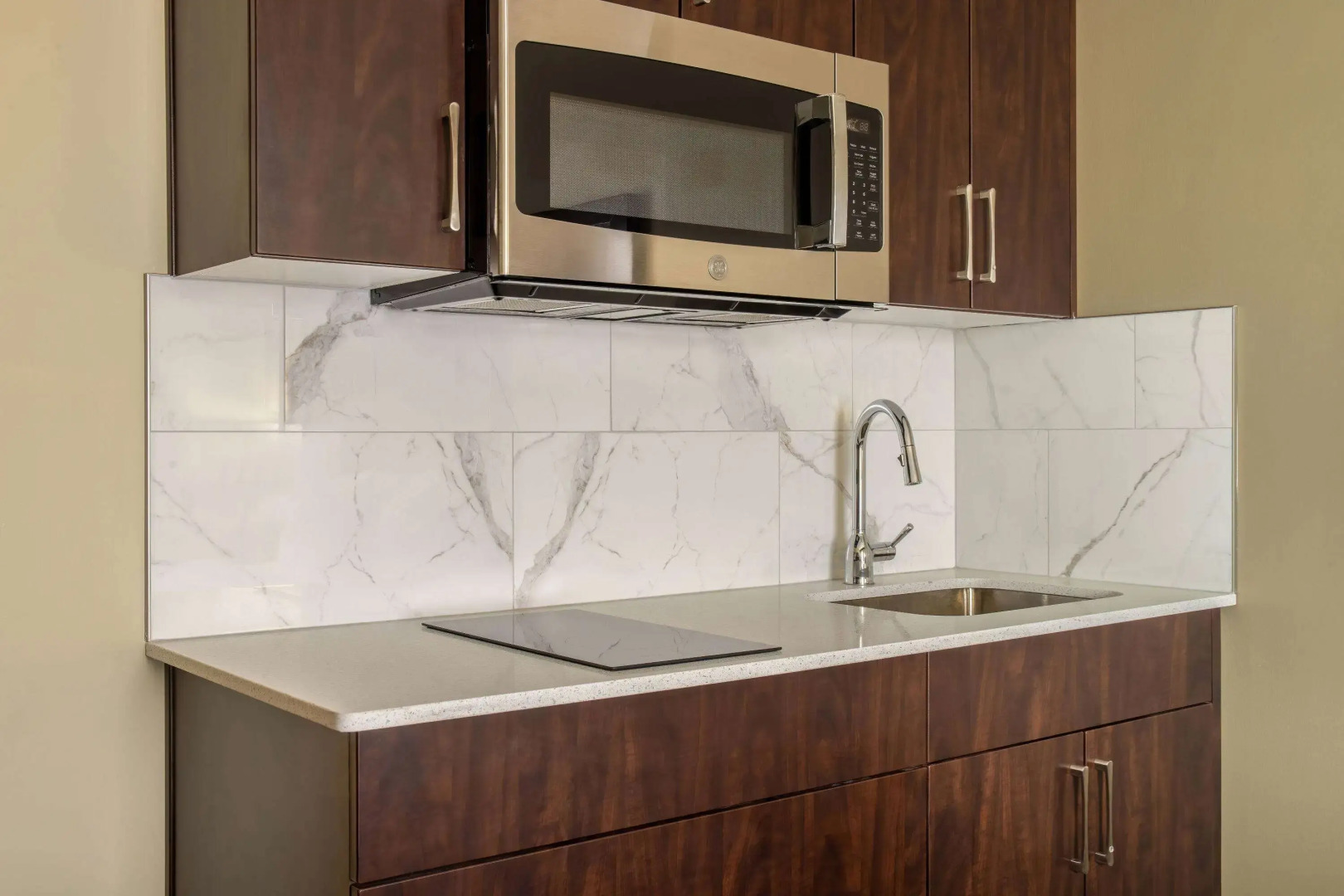 Days Inn & Conference Centre by Wyndham Cranbrook