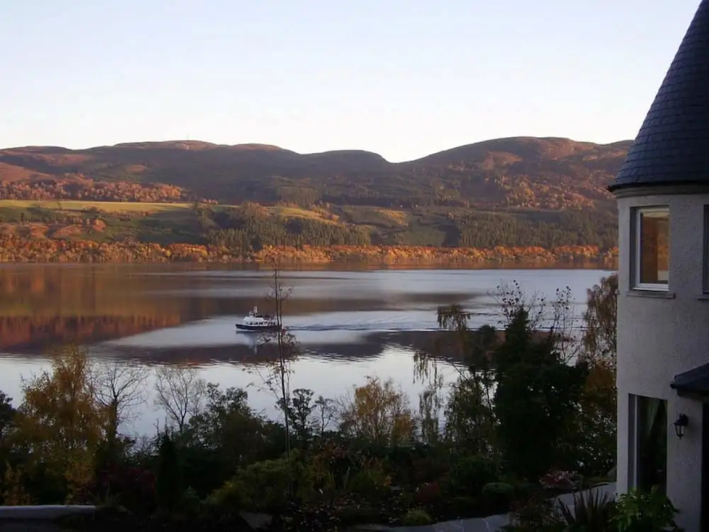 Loch Ness Lodge