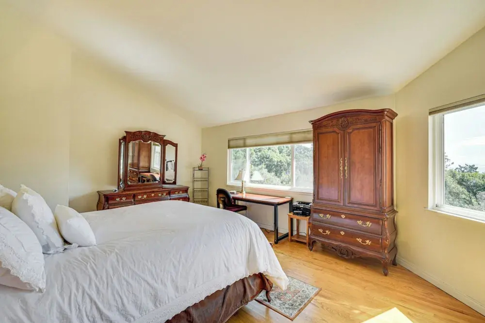 Aptos Home w/ Decks & Hot Tub - 2 Mi to Beach!