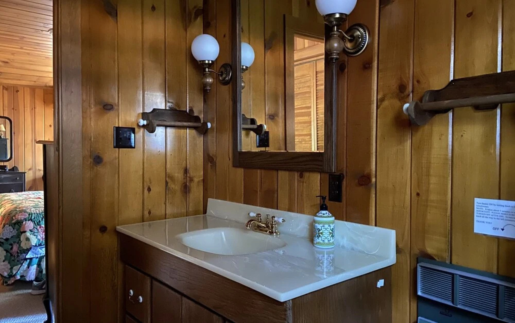 Hale Lani 16 2 Bedroom Cabin by Redawning