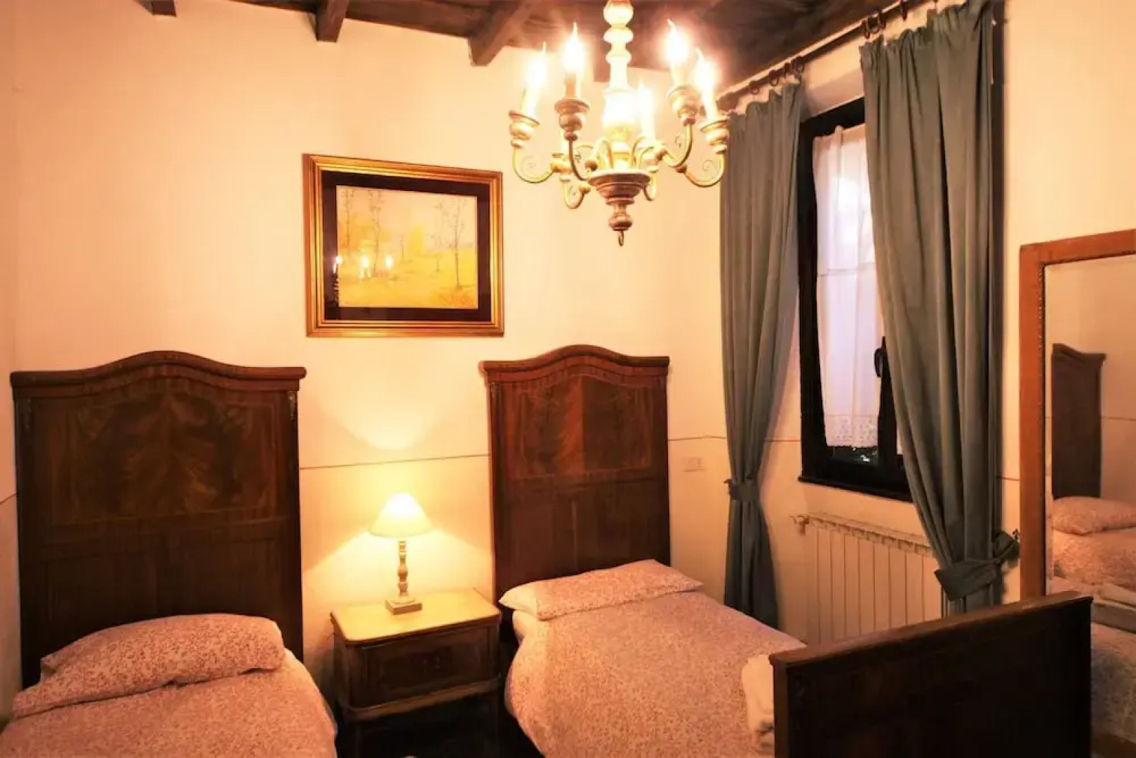 Four-room Apartment 15 Minutes From the Center of Milan