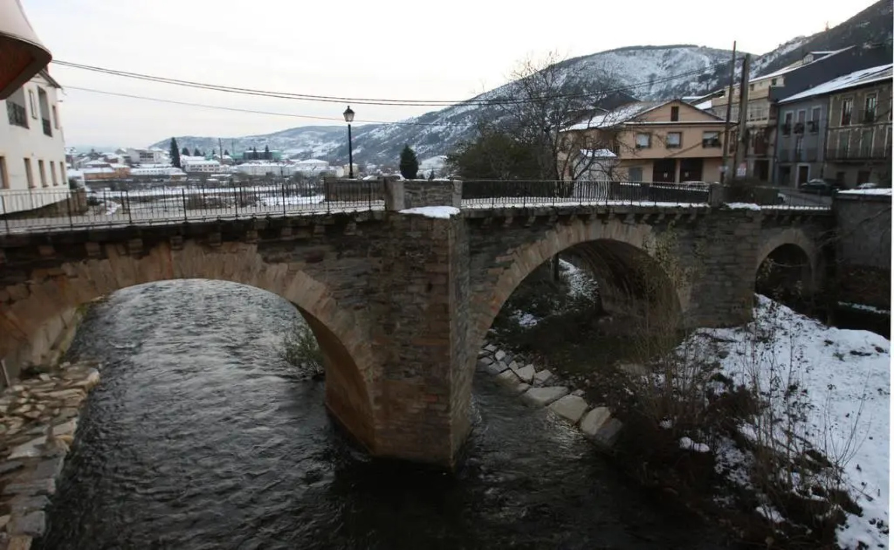 Hostal Restaurante Méndez "El Guardia"