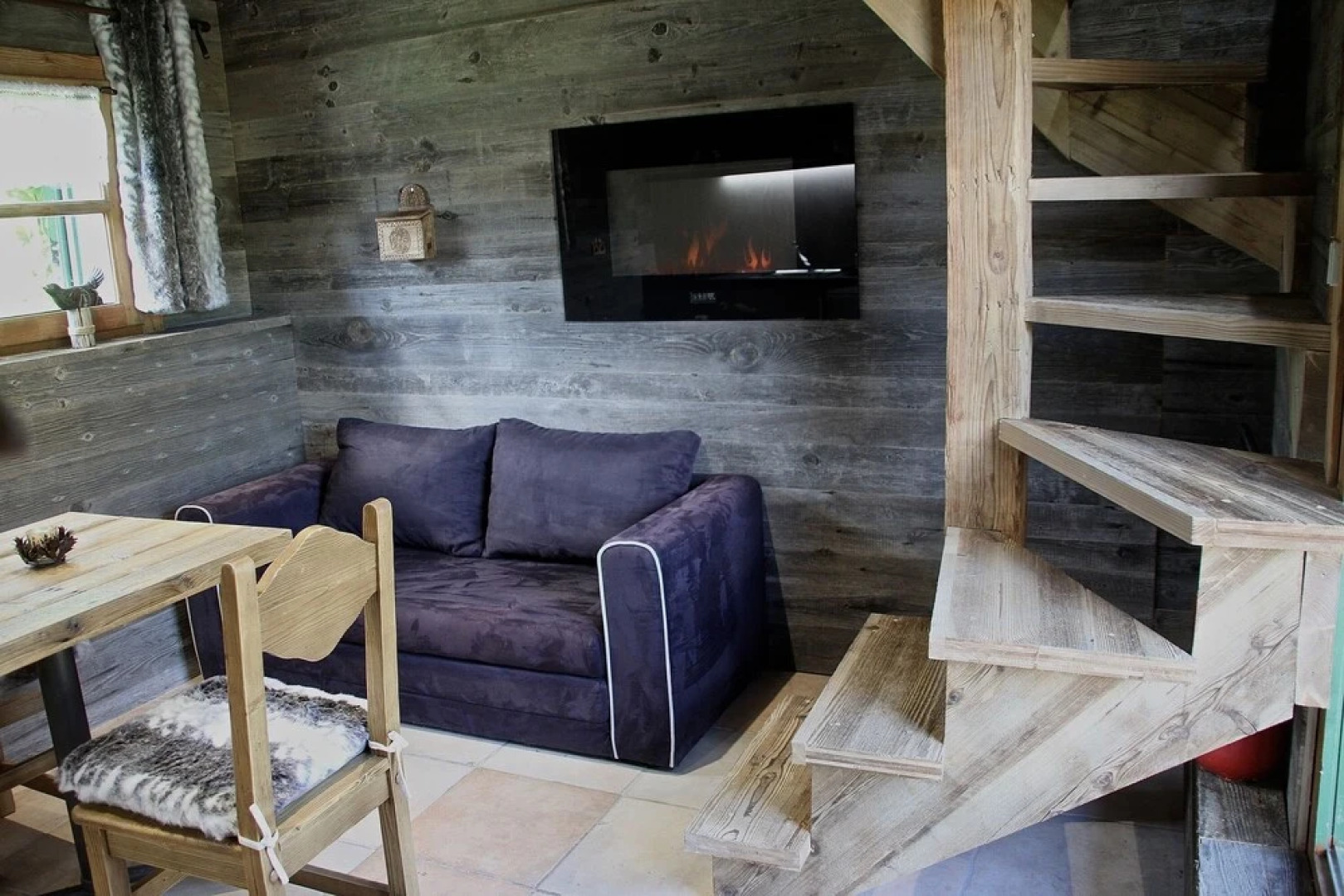 Chalet With one Room in Montriond, With Wonderful Mountain View, Furni