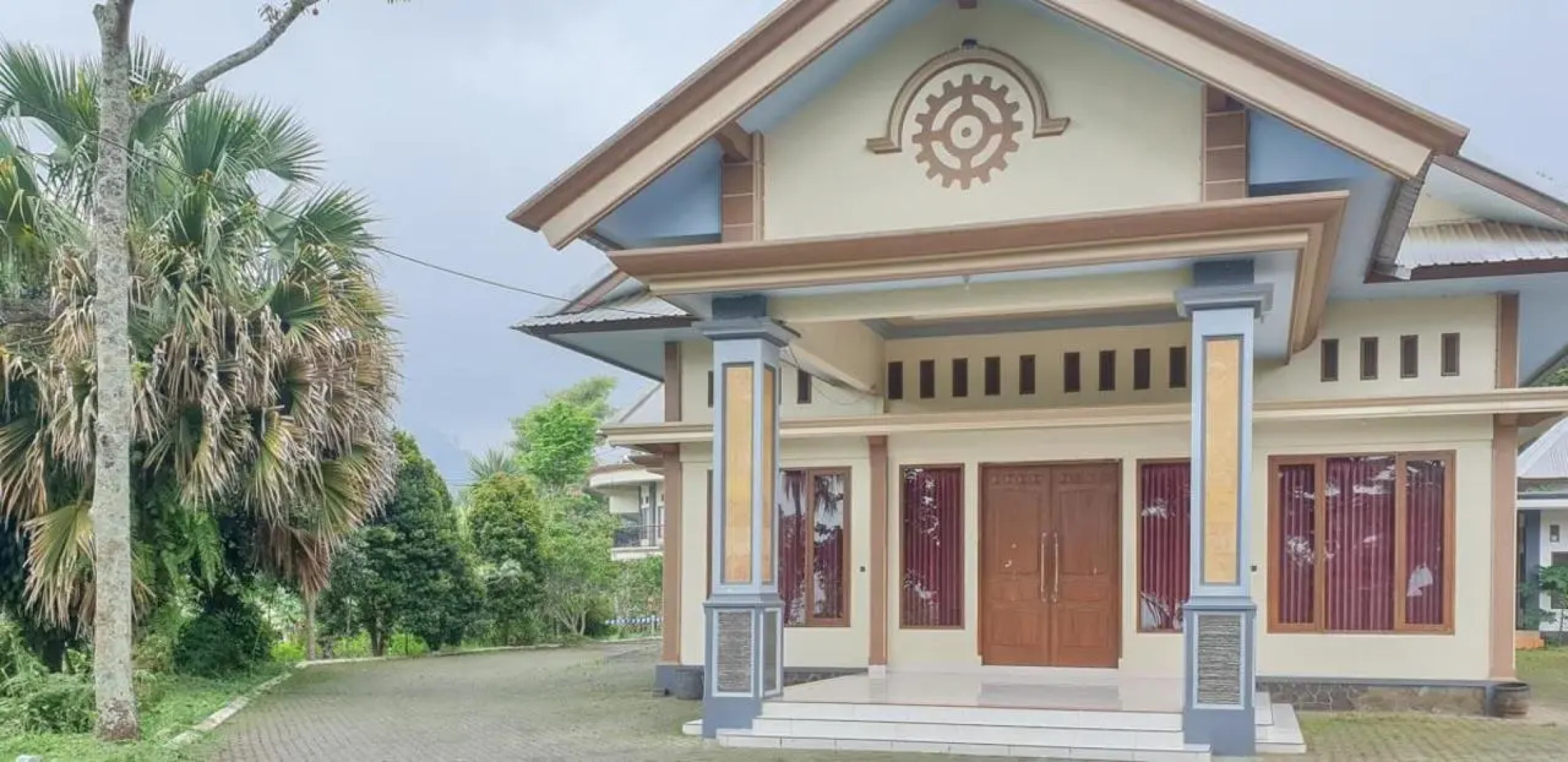 OYO 1483 Hotel Bumi Bermi Permai