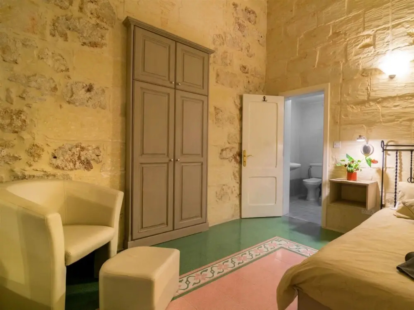 Ta Kikka Ix-xag ra in Ix-xag ra