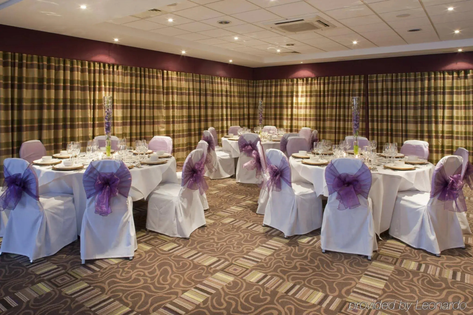 Holiday Inn Stevenage by IHG