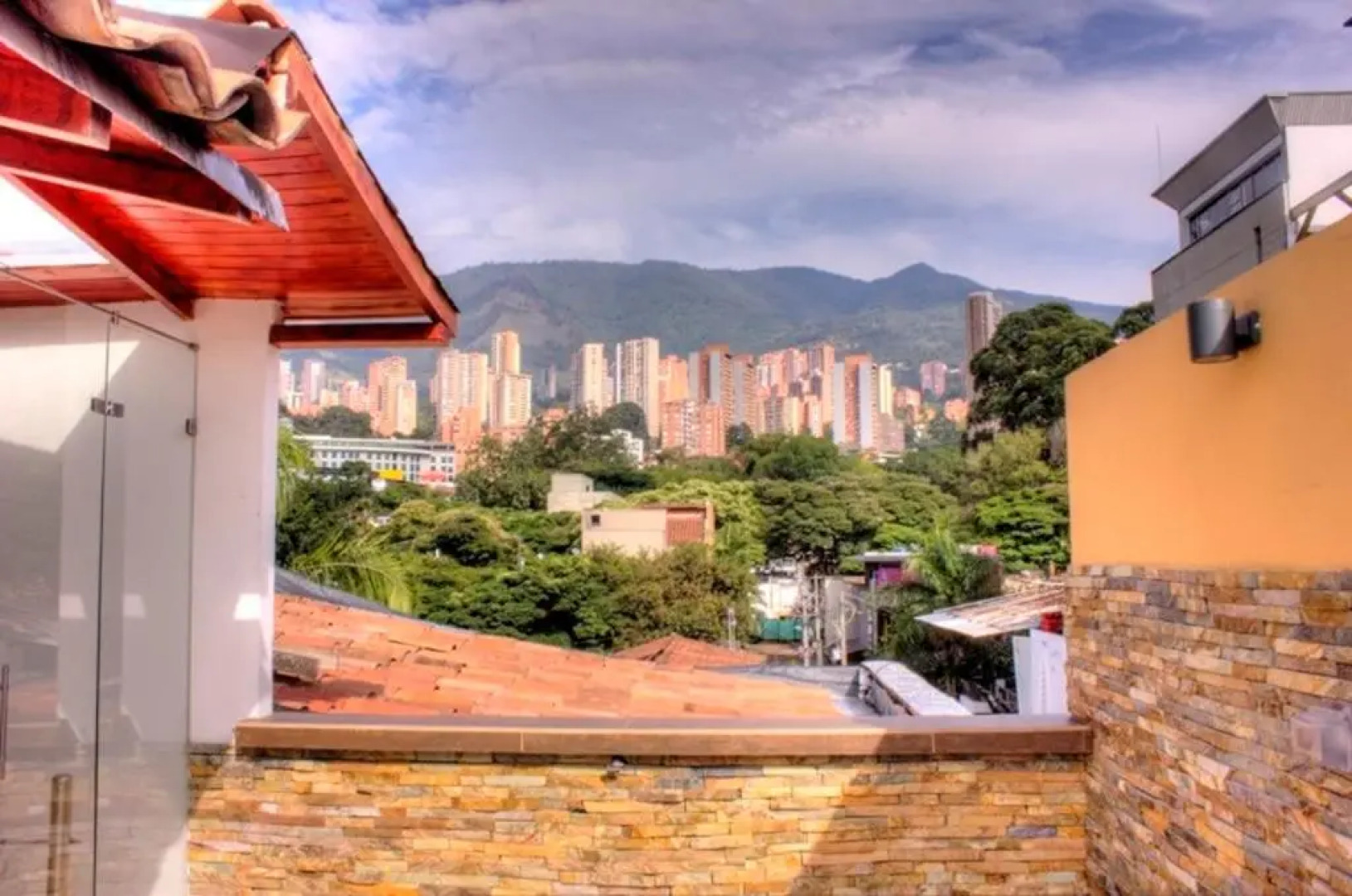 Apartamento Lleras AC Hot Tub