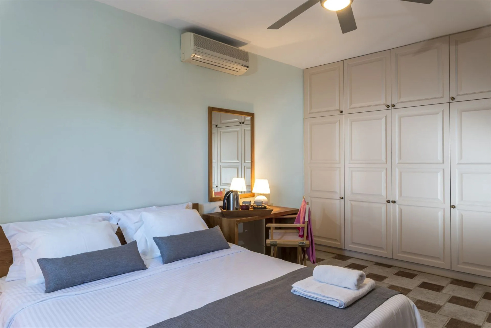 Electra Beachfront Villa