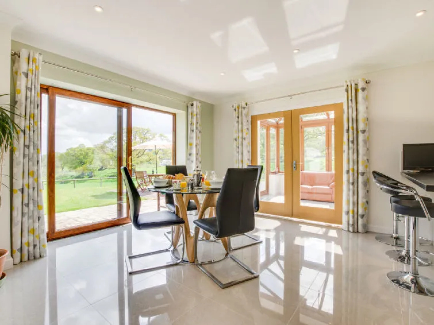 Holiday Home Bwthyn Rhos Gwaliau