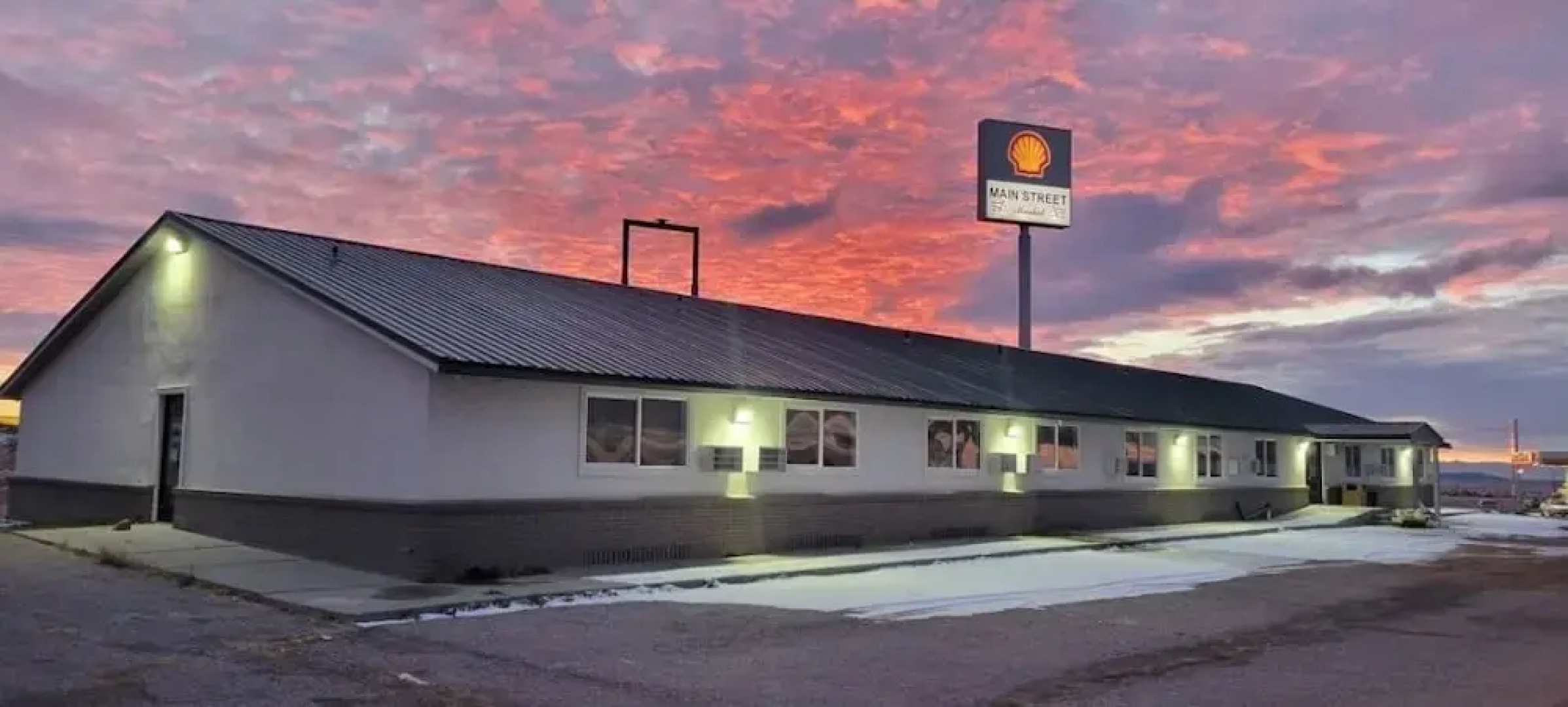 New Western Inn & Suites