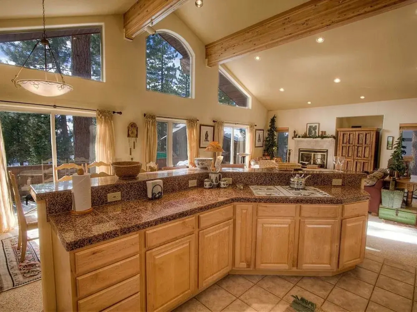 Luxurious Lower Tyrolian Village 3 Br chalet by RedAwning