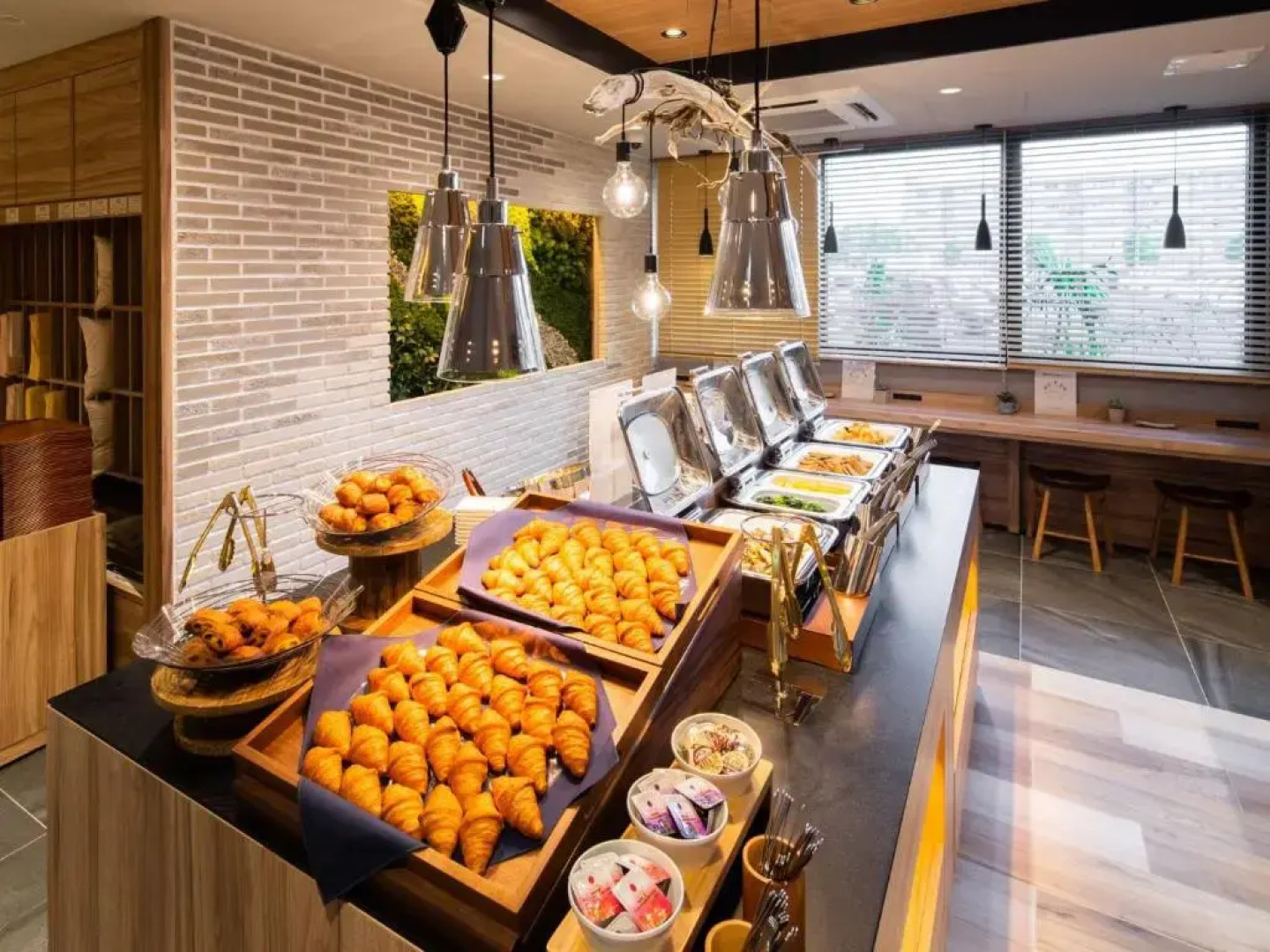 Super Hotel Iyosaijo