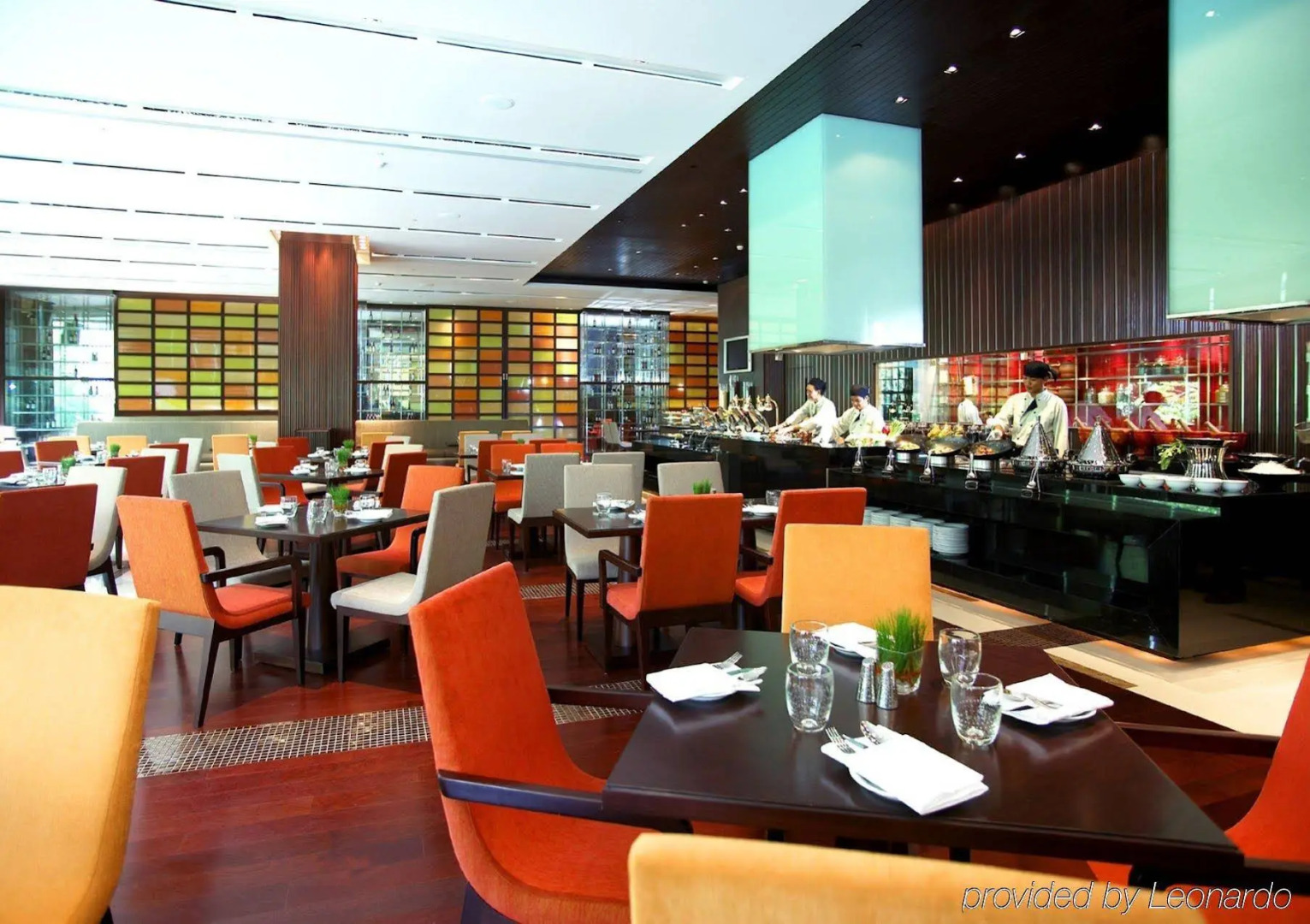 Holiday Inn Bangkok Silom by IHG