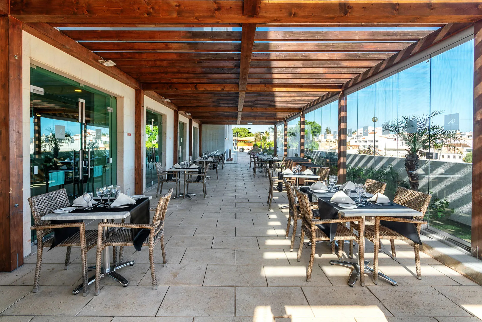 AP Maria Nova Lounge - Adults Friendly
