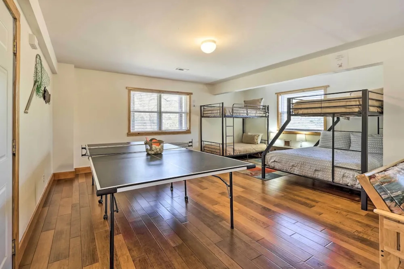 Family-friendly Cabin By Golf Course & Marina