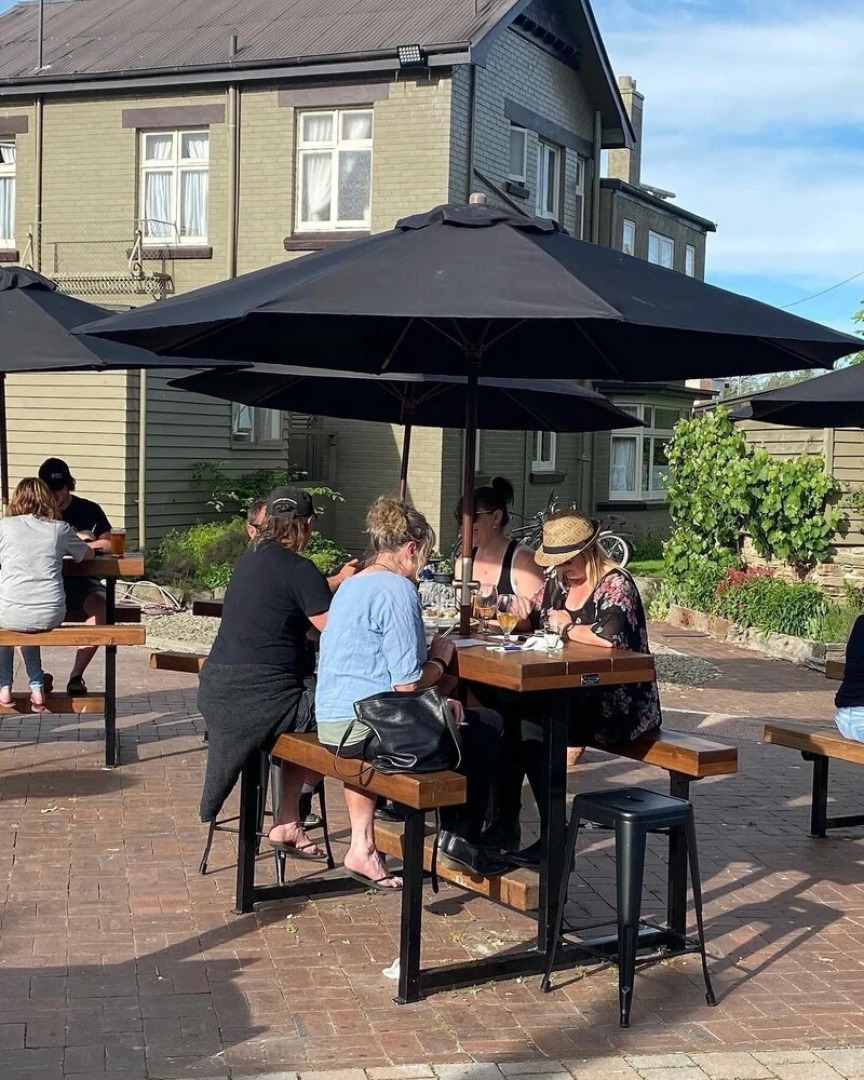 Omakau Commercial Hotel