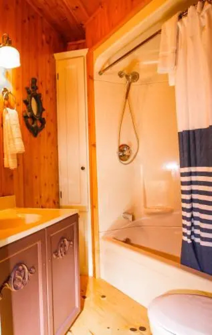 Harbor 90 Guest House (Adults Only)