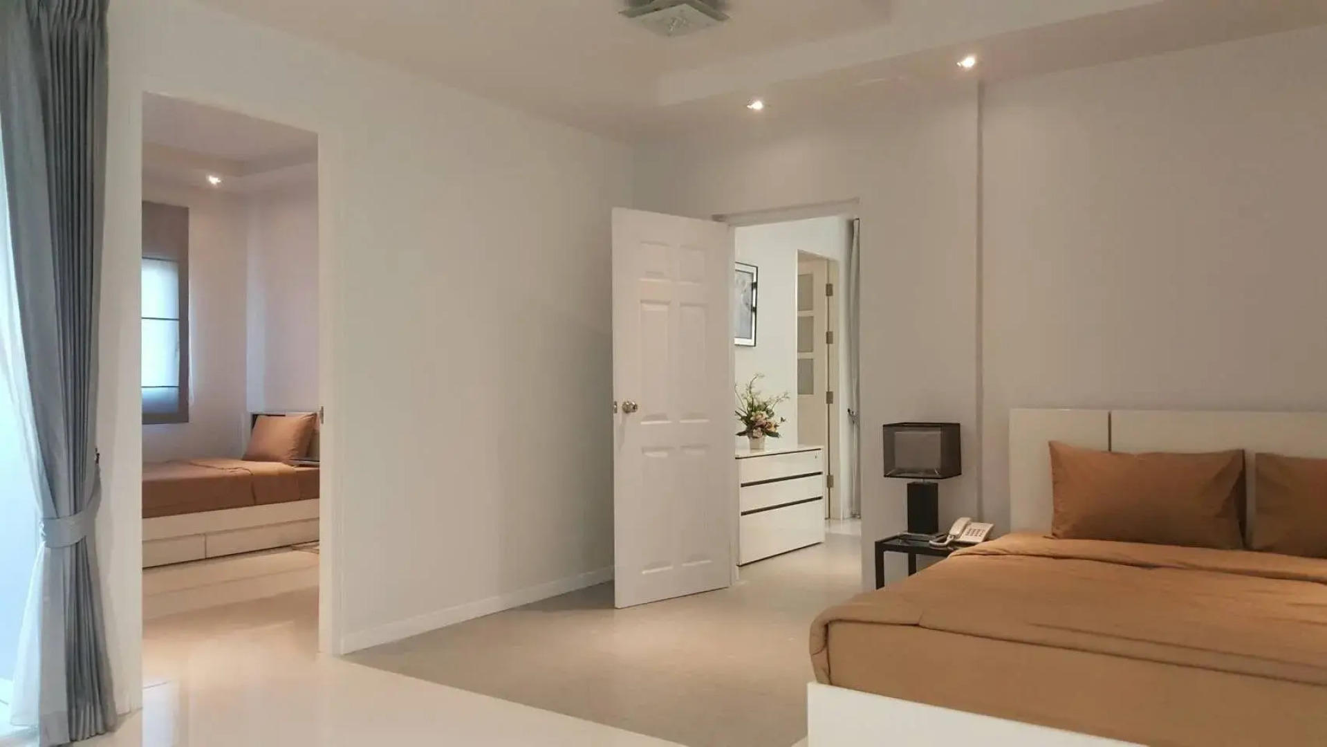 The Sriracha Residence