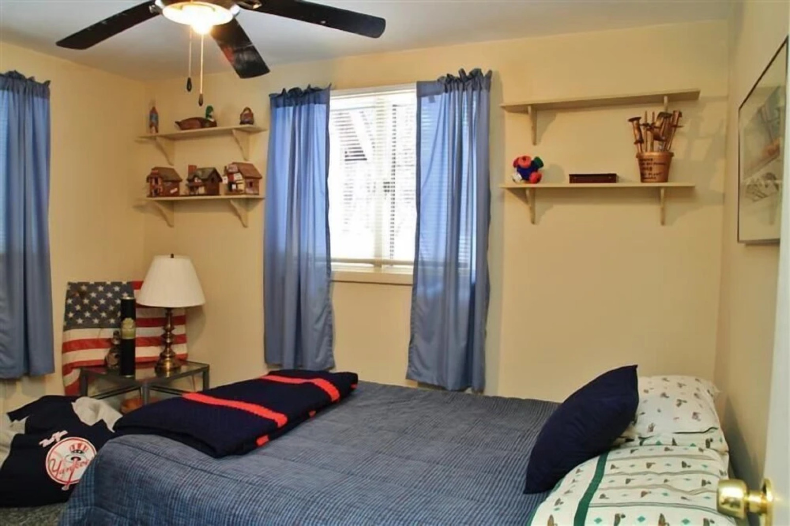 South Londonderry Home, Walk to Magic Mtn Ski Area