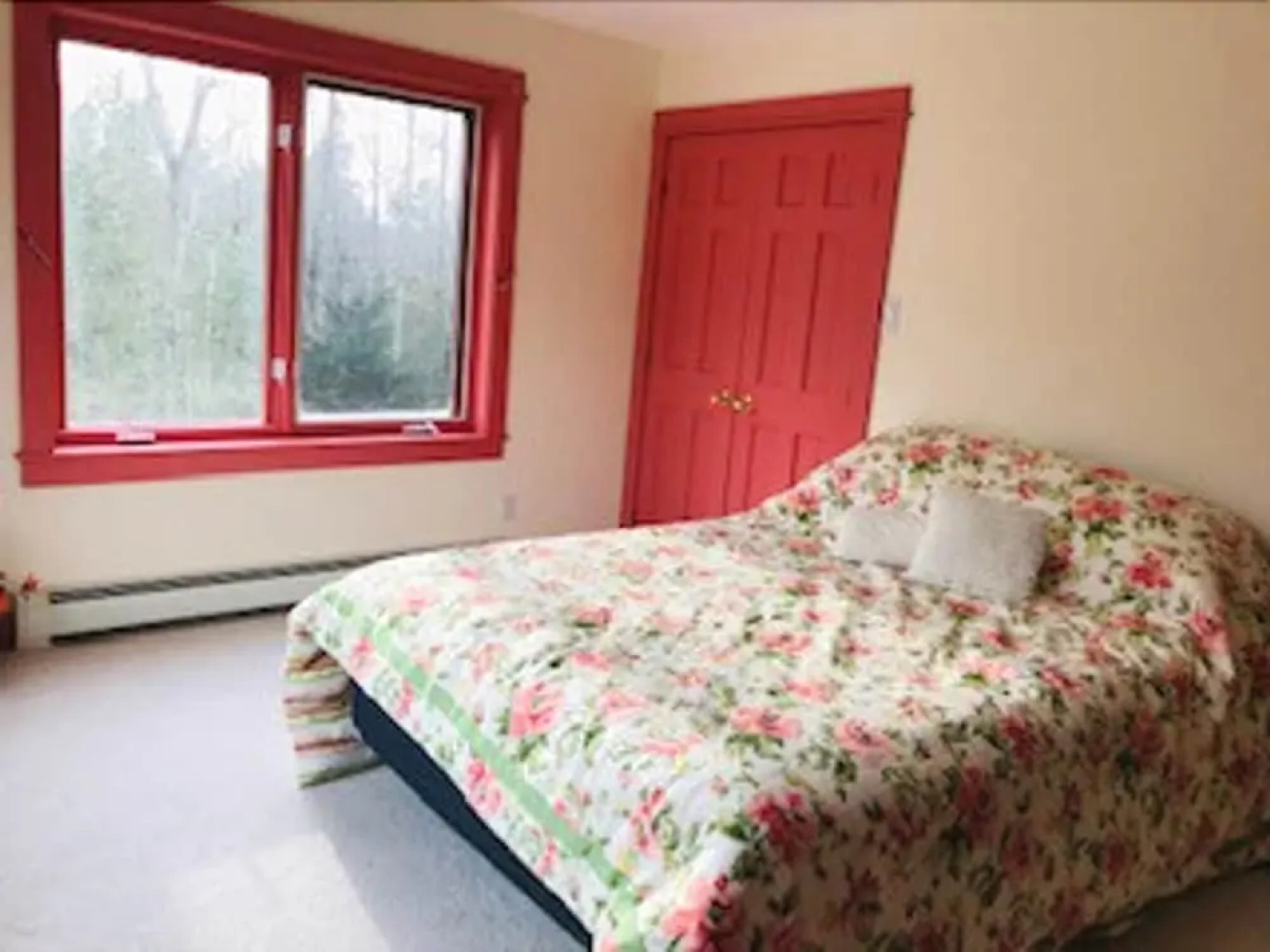 Woods Pond Cottage - Four Bedroom Home