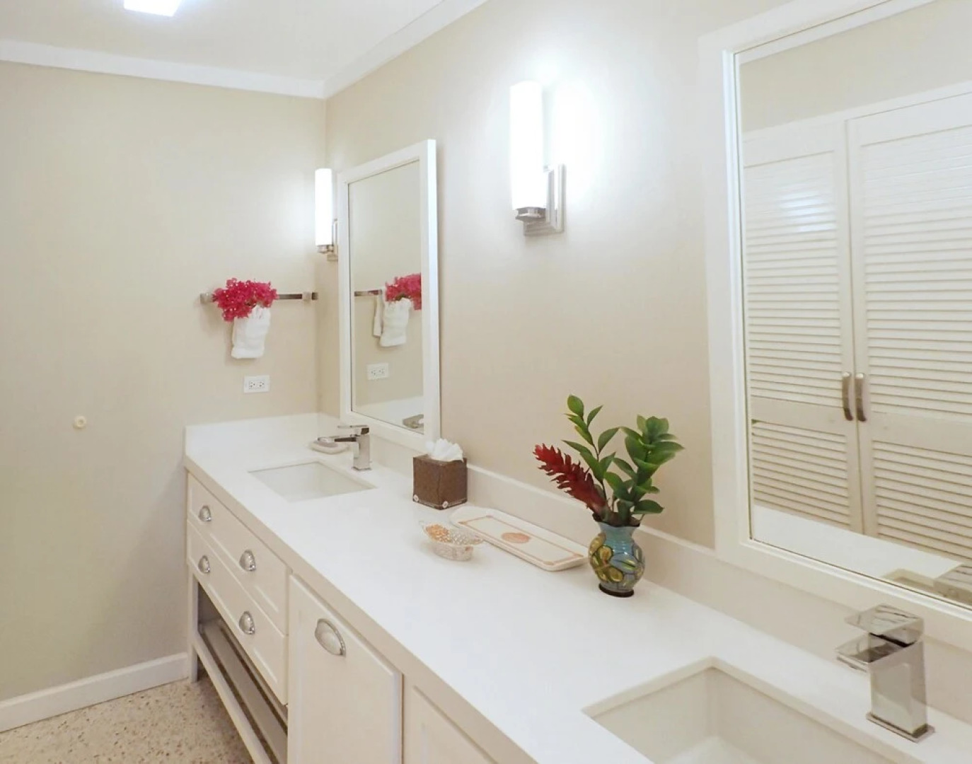 Honeycombe Villa by Jamaican Treasures