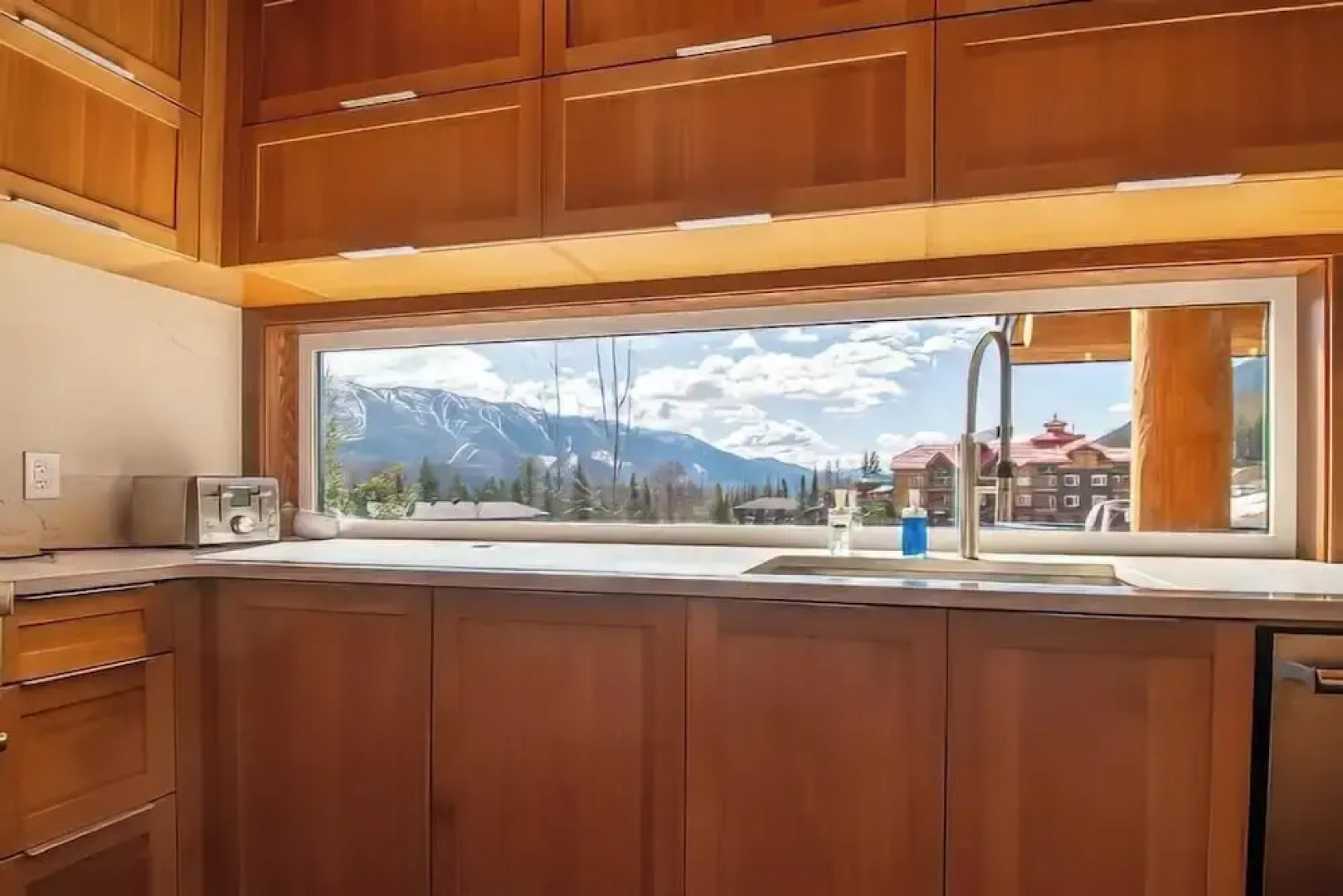 Snow Creek Cabins by Fernie Lodging Co.