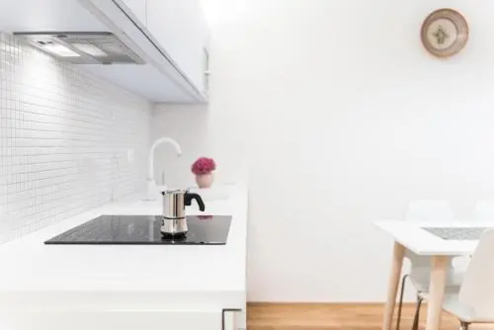 Castle Wall Apartment