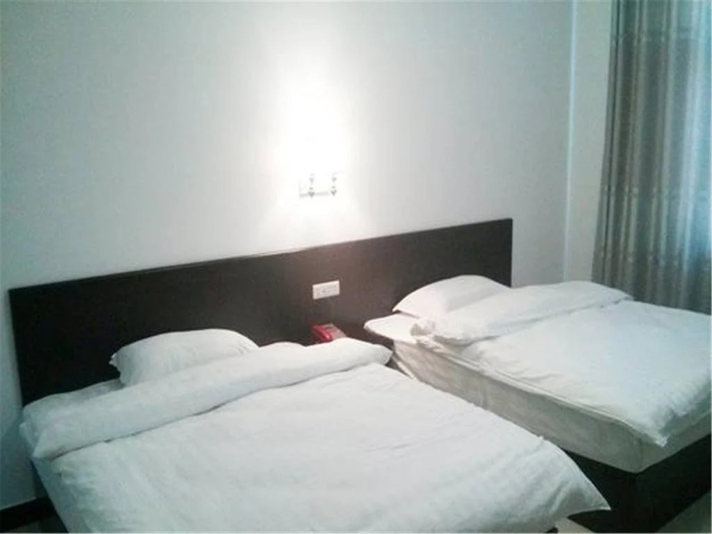 Fengxin Business Hotel