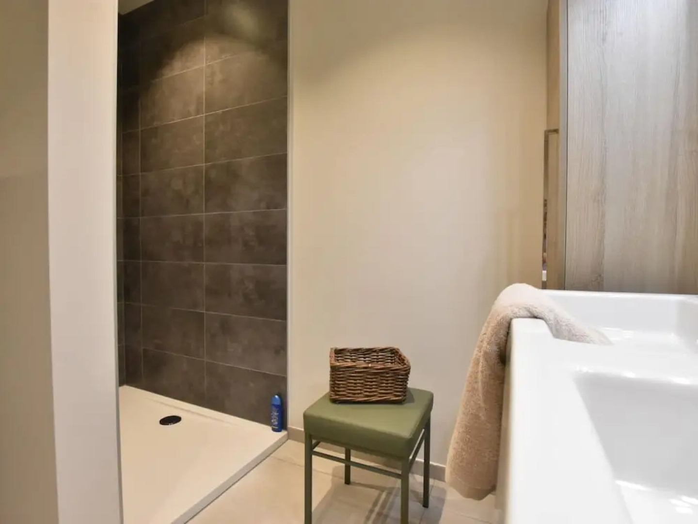 Tasteful Holiday Home in Sijsele-brugge With Garden