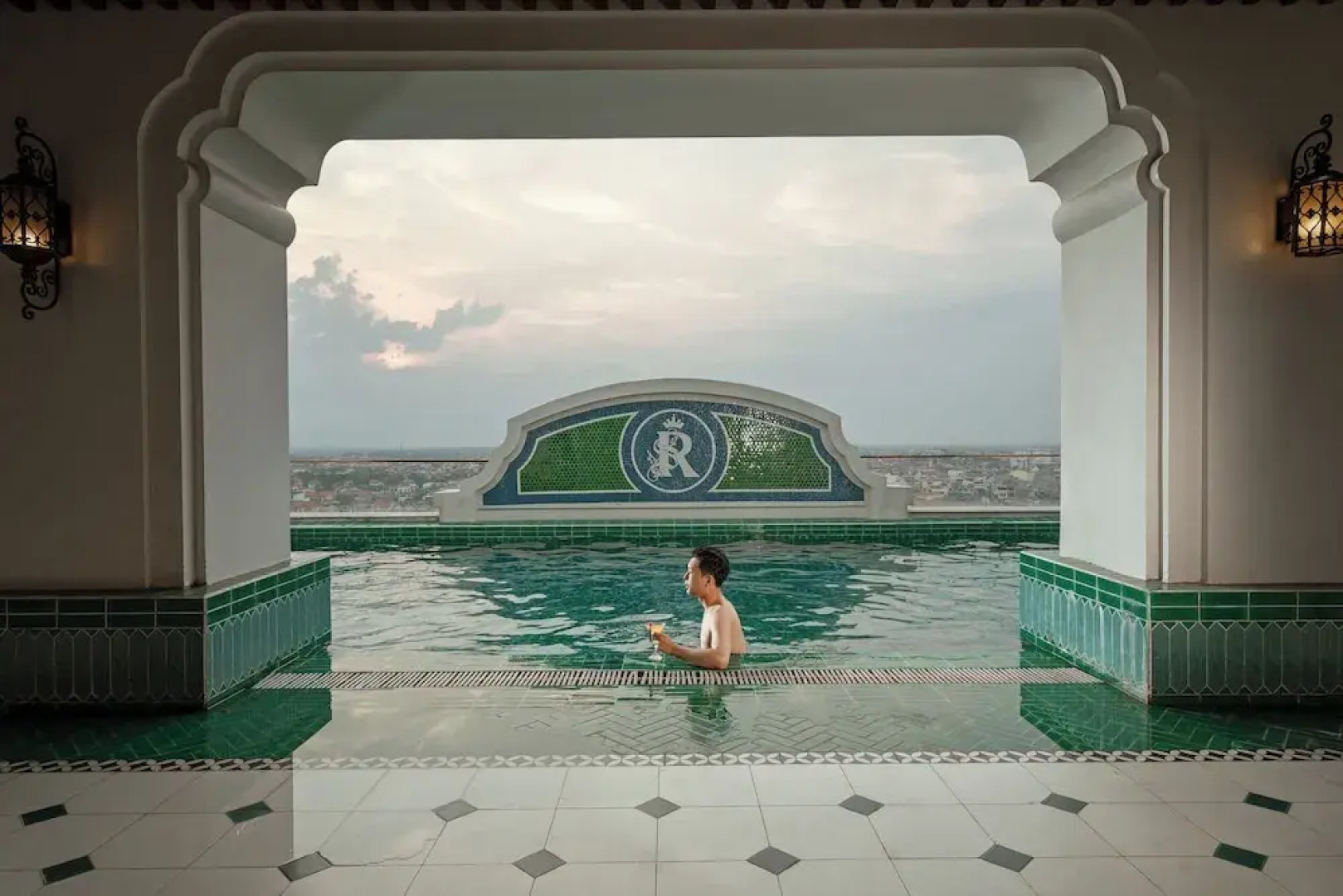 Rex Quang Binh Hotel