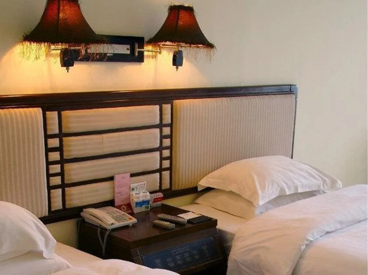 Yangshuo Tangrenjie Hotel