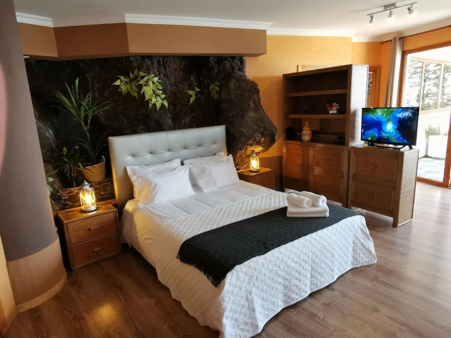 Castelo Austria - Top Floor Studio