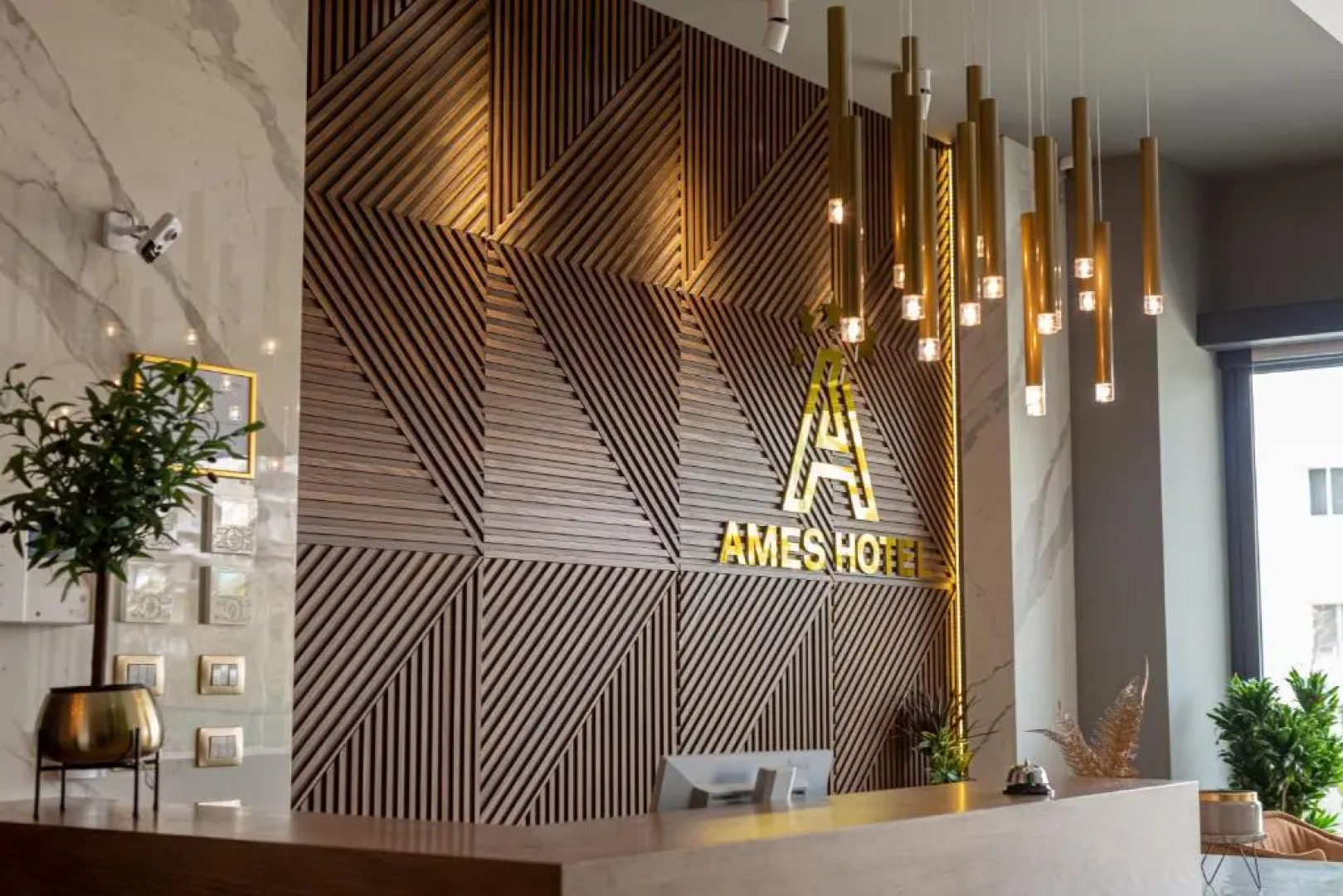 Ames Hotel & SPA