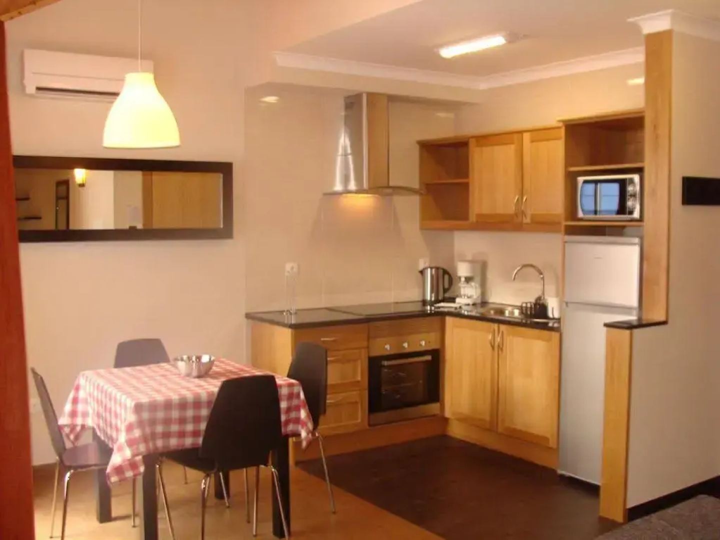 Apartamentos Kósmos