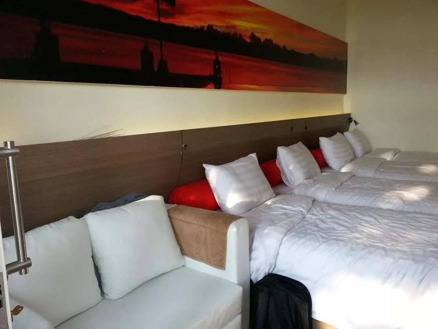 Bukit Cikahuripan Resort