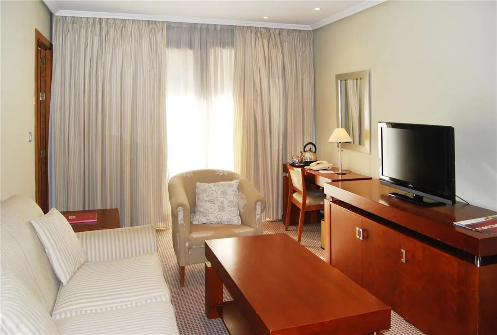 Hotel Madrid Alameda Aeropuerto, Affiliated by Meliá