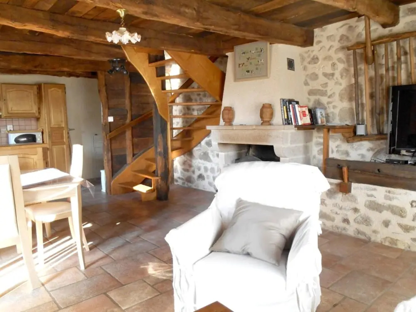 House With 2 Bedrooms in Peyrusse le Roc, With Enclosed Garden