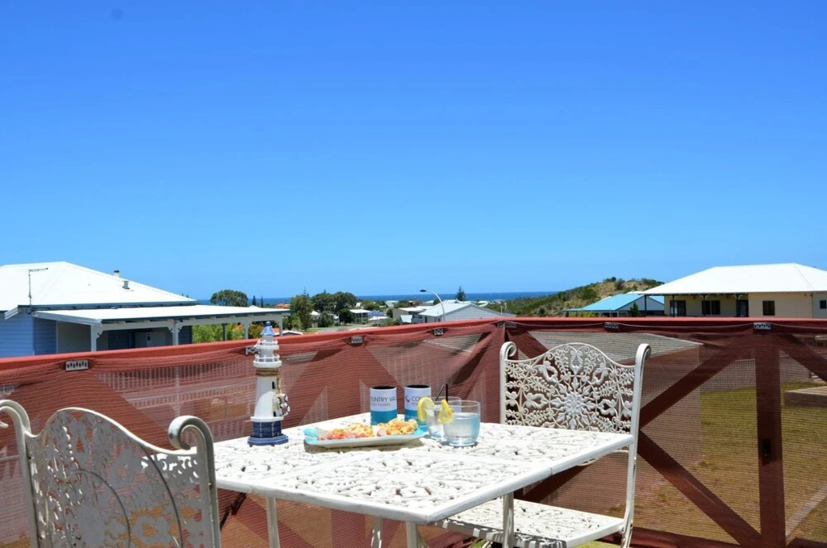 Birds Nest- Feel the Ocean Breeze