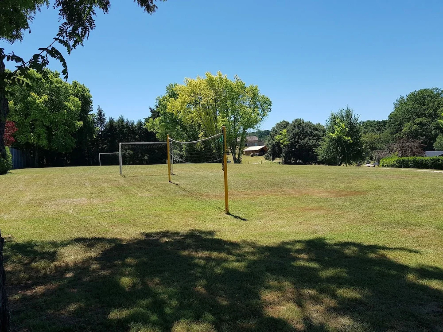 Charming House With a Covered Terrace Near Gourdon