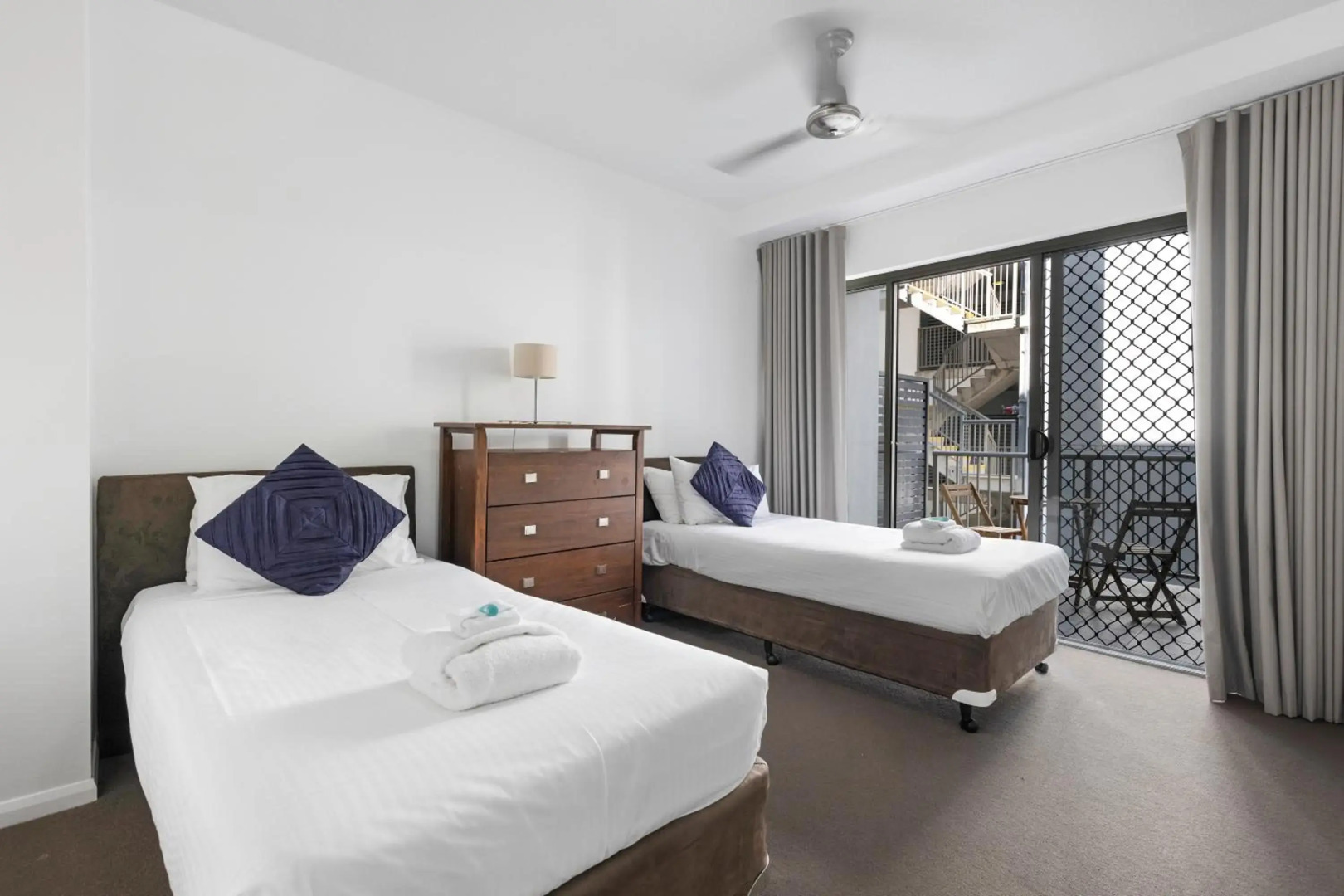 Beaches on Lammermoor Apartments