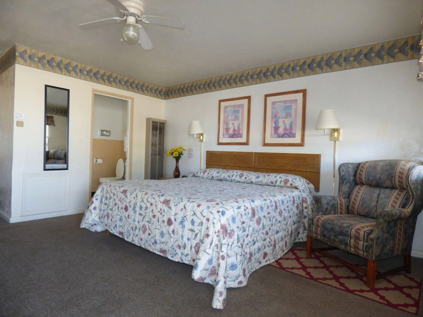 Rainbow Inn & Cottages