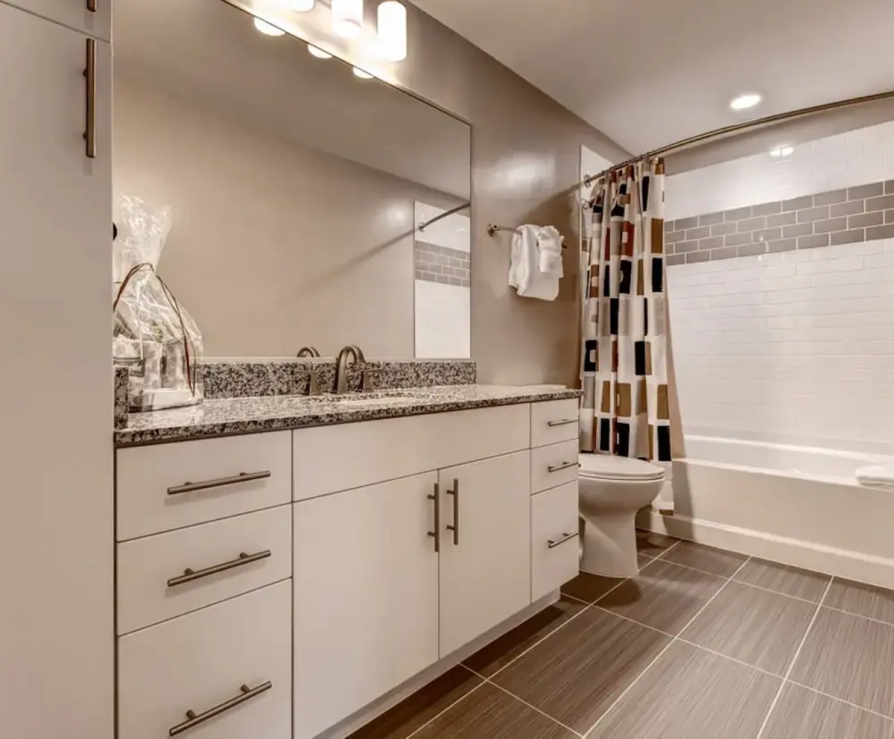 Bluebird Suites in Reston