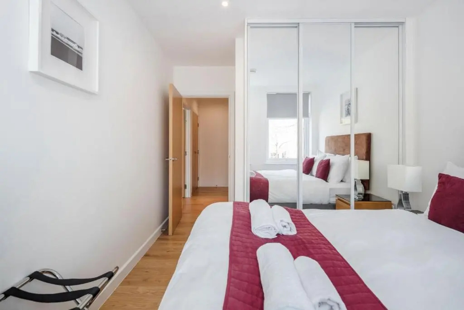 Roomspace Apartments -Swan House