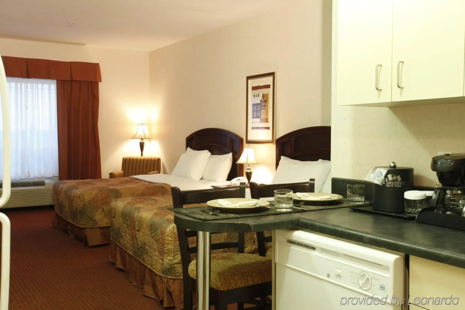 Pomeroy Inn & Suites Fort St. John