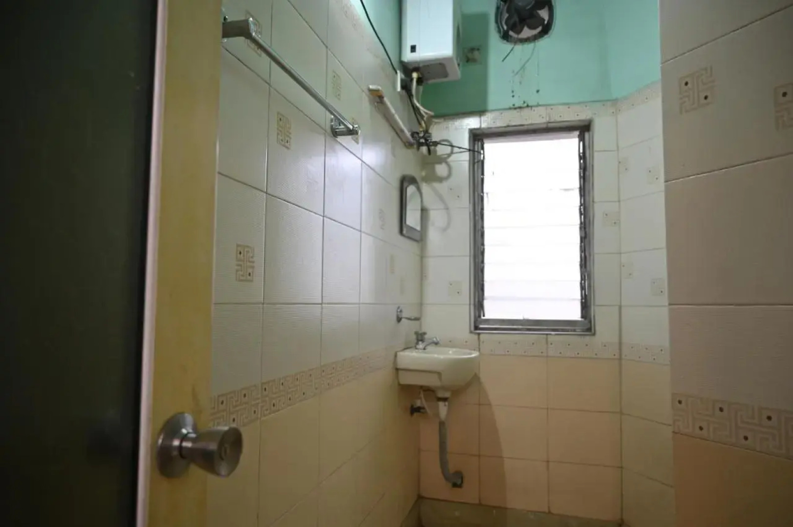 OYO 27950 Hotel Priyanka International