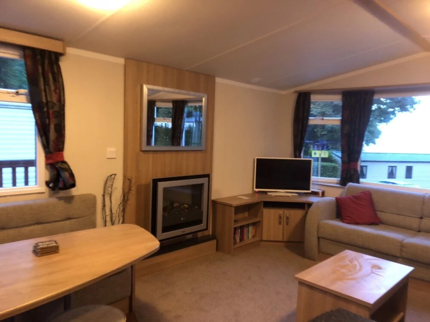 220 Beach Drive - Caravan Park